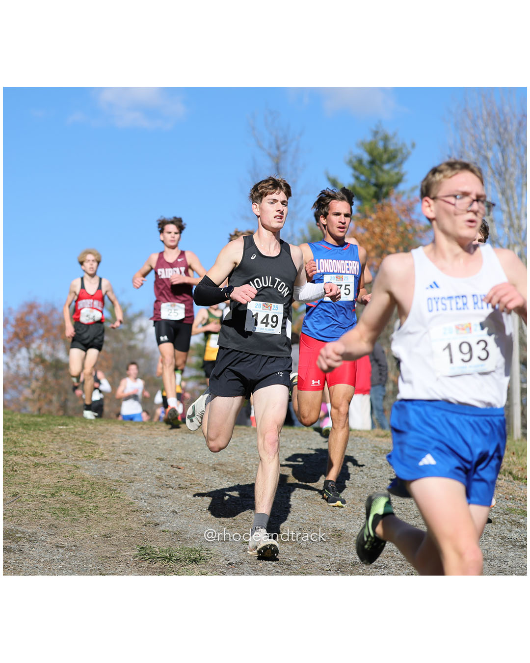 Enzo Napolitano, Burlington High School, P242, 20:12.83 - New England Cross Country State Championship - Thetford Vt - November 8, 2025 File: ./dir-2-Boys-Championship/251108-2025-New England-Cross-Country-Championships-Thetford-VT-542-296A9121.jpg Enzo Napolitano, Burlington High School, P242, 20:12.83 - New England Cross Country State Championship - Thetford Vt - November 8, 2025 – 2…